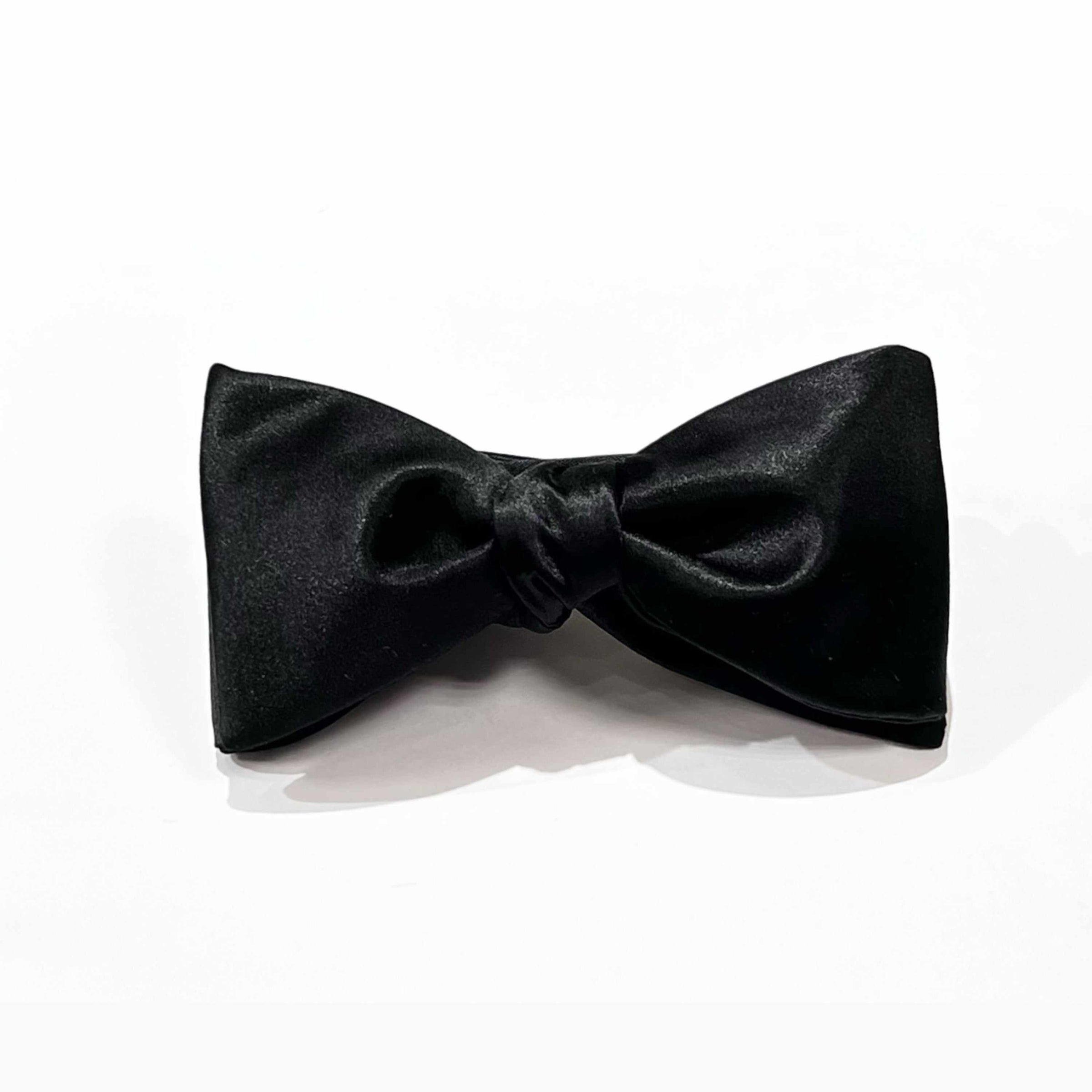 Orobianco Bow Tie (Self /Ready) - Butterfly-Bow Ties-Orobianco-Black Satin FA1002-Cufflinks.com.sg